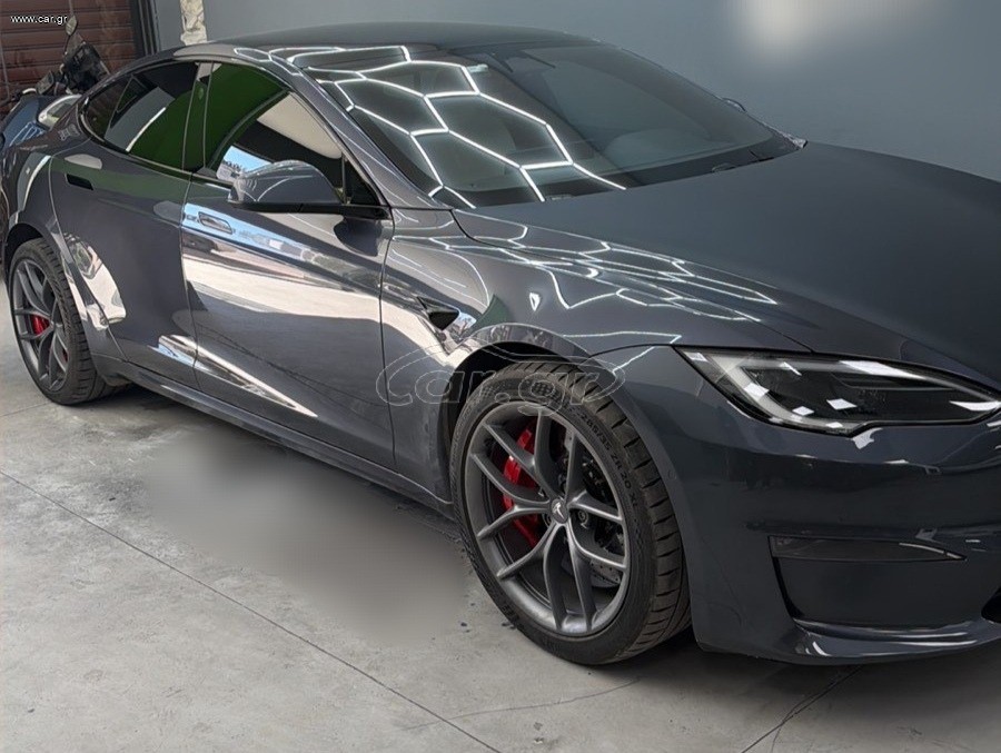 Tesla Model S 2023